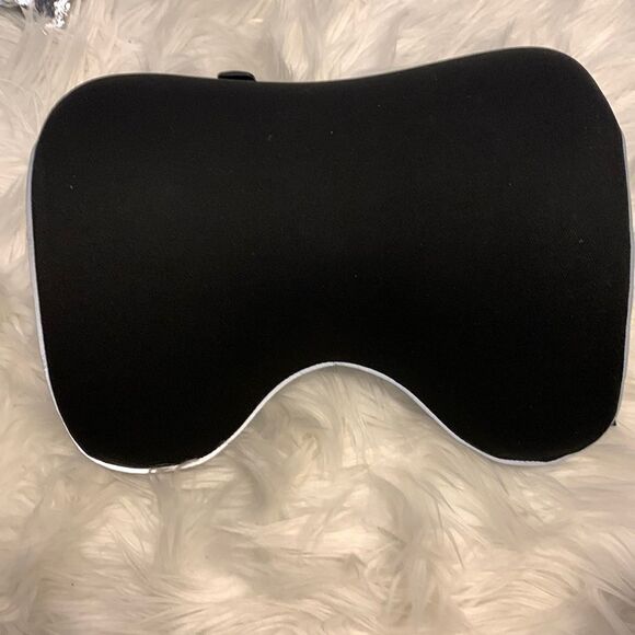 Black Headrest UNISEX for your auto or for your favorite chair at home - Picture 1 of 7